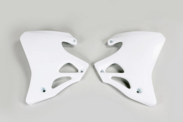 Radiátor UFO pokrývá bílý Honda HO02672#041