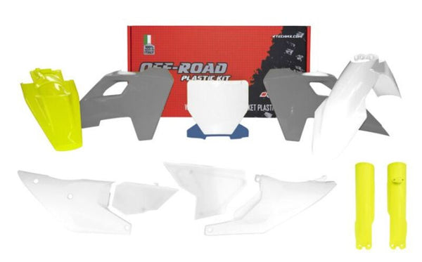 RaceTech Plastic Kit 8 dílčích-oem 823