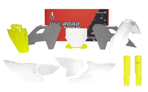 RaceTech Plastic Kit 8 dílčích-oem 833