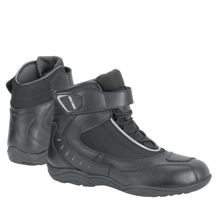 BÜSE Unisex Mc-Skor City Limit vattentäta i svart, designade för motorcyklister med hög komfort och säkerhet. Slitstarka och stilrena mc-skor.