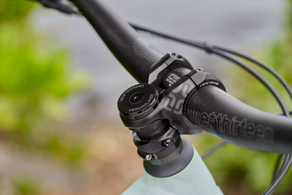 E*Thirteen Top Cap + Headset Spacer Black St1UPA-111