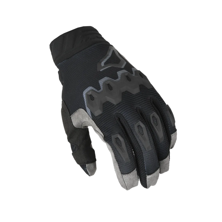 Macna Crosshandskar Chameleon Svart med robust design och skyddande detaljer för motocross. Perfekt för säkerhet och komfort under körning.